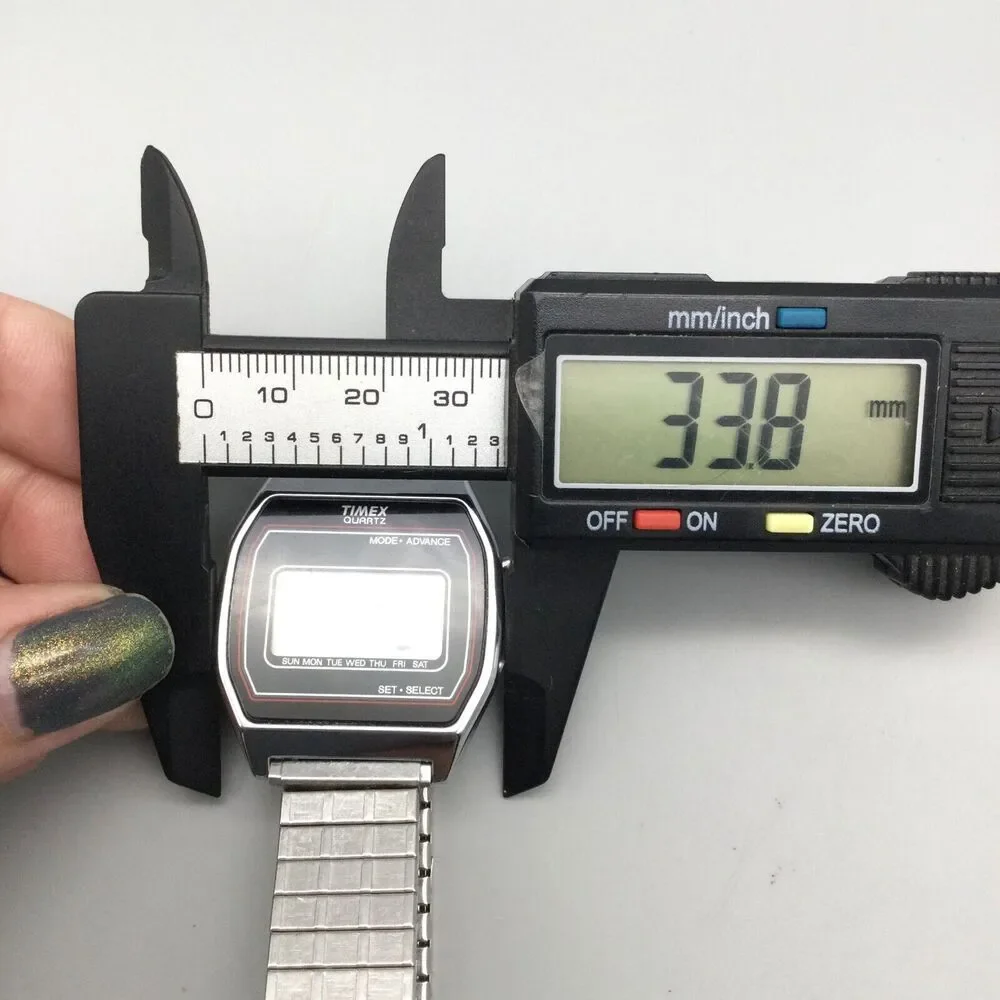 Vtg Timex Digital Watch Men 34mm Silver Tone Day Date Stretch 1989 New Battery - Picture 9 of 12